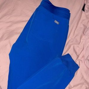 WMNS FIGS GENTLY USED ROYAL BLUE SET